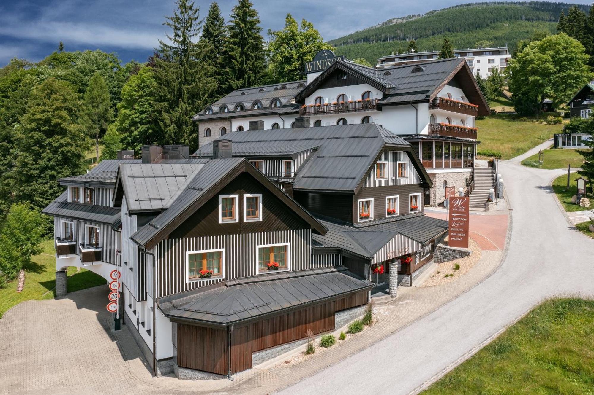 Wellness Hotel Windsor Špindlerŭv Mlýn Kültér fotó