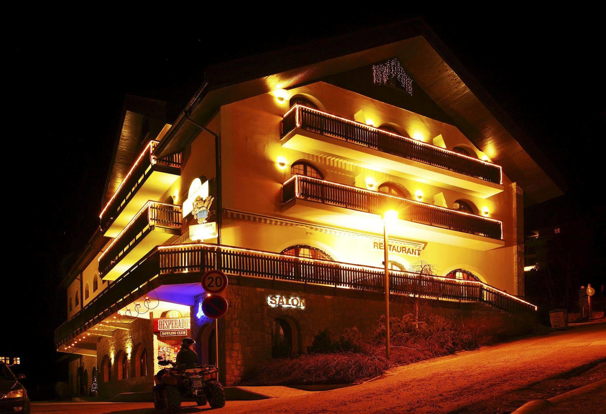 Wellness Hotel Windsor Špindlerŭv Mlýn Kültér fotó