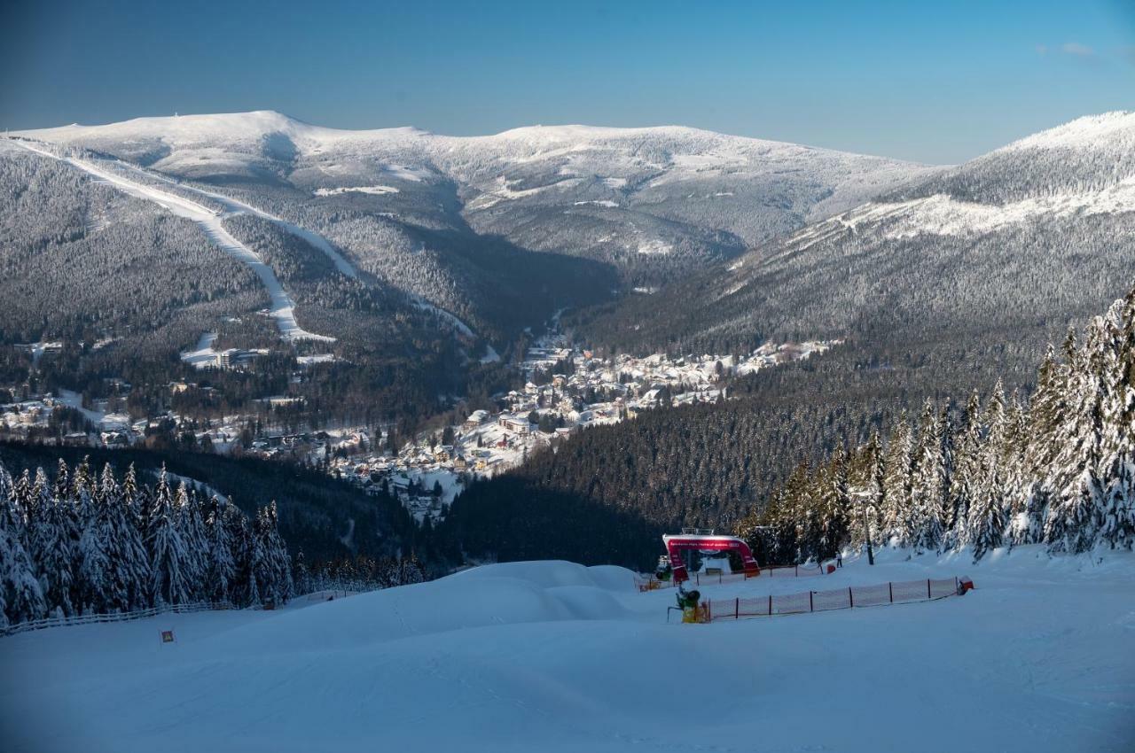 Wellness Hotel Windsor Špindlerŭv Mlýn Kültér fotó